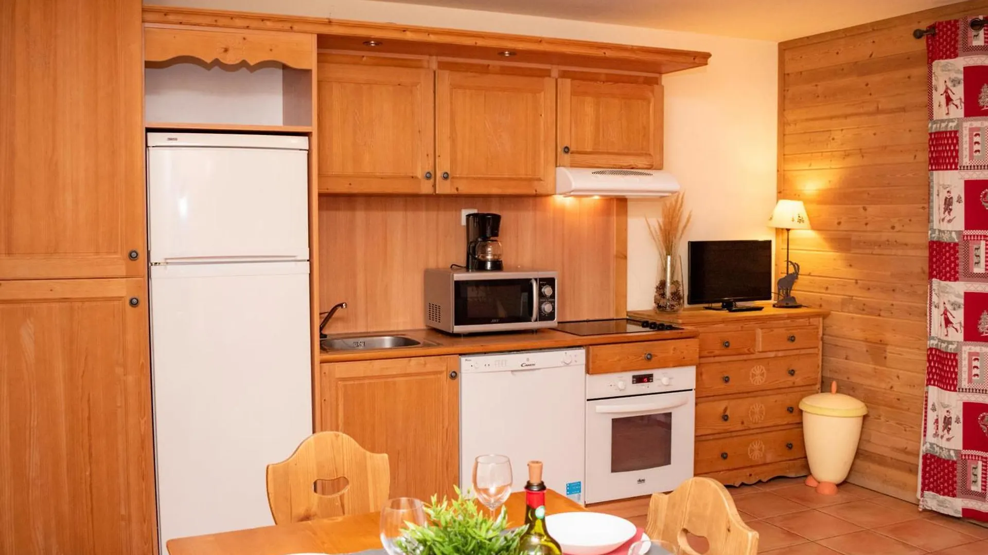Appartement 3 Pieces Avec Balcon, Residence Les Chalets De Praroustan, Pra Loup 1500 - Fr-1-504-7 Uvernet-Fours Frankrike