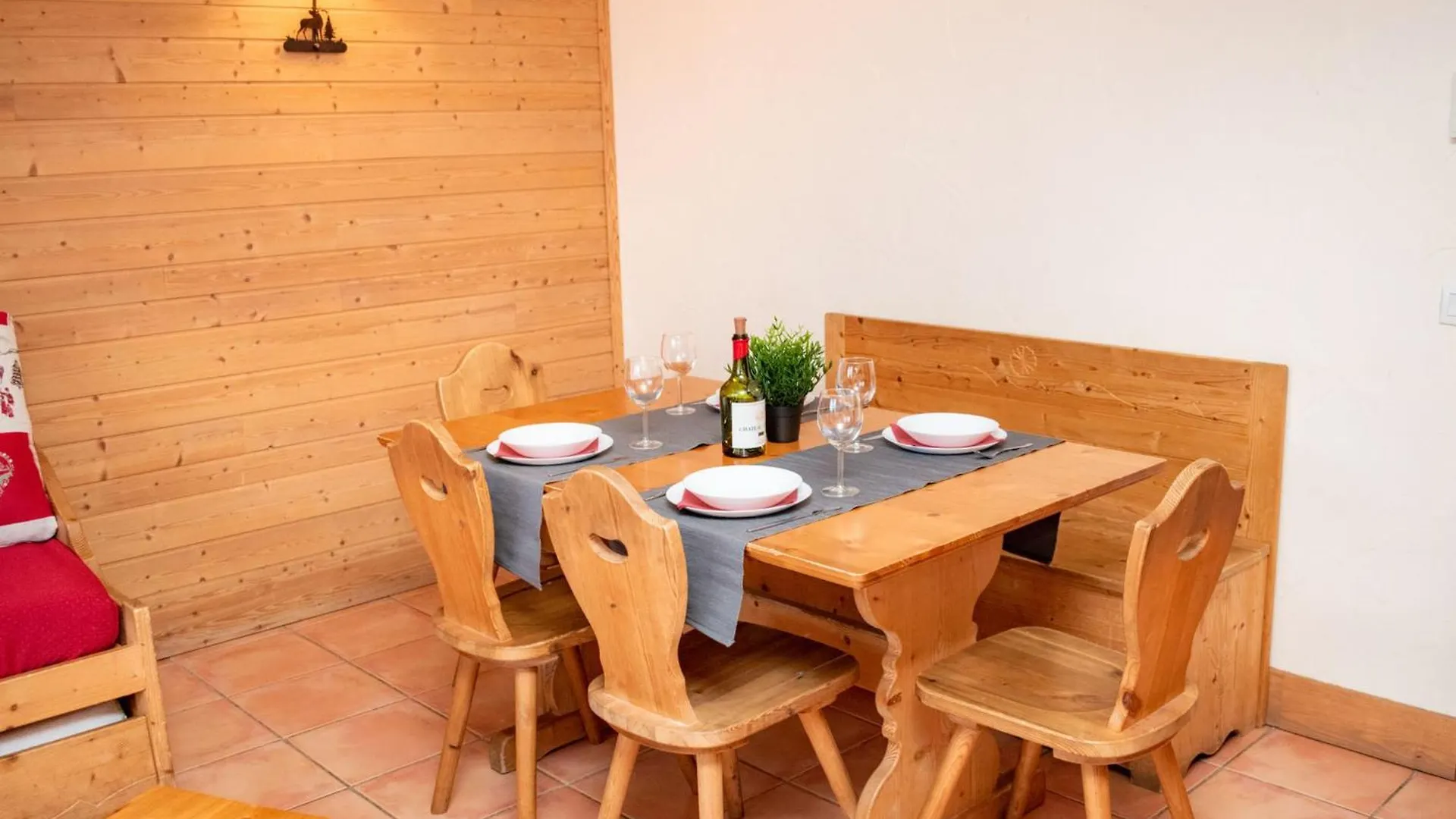 Appartement 3 Pieces Avec Balcon, Residence Les Chalets De Praroustan, Pra Loup 1500 - Fr-1-504-7 Uvernet-Fours 0*,  Frankrike